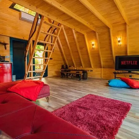 Bungalov サパンジャ